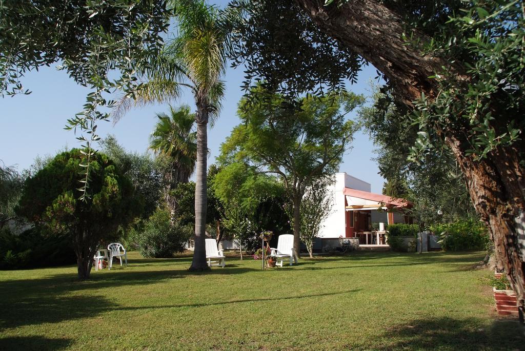 Agriturismo Villa Tommaso Torre dell'Orso Eksteriør billede